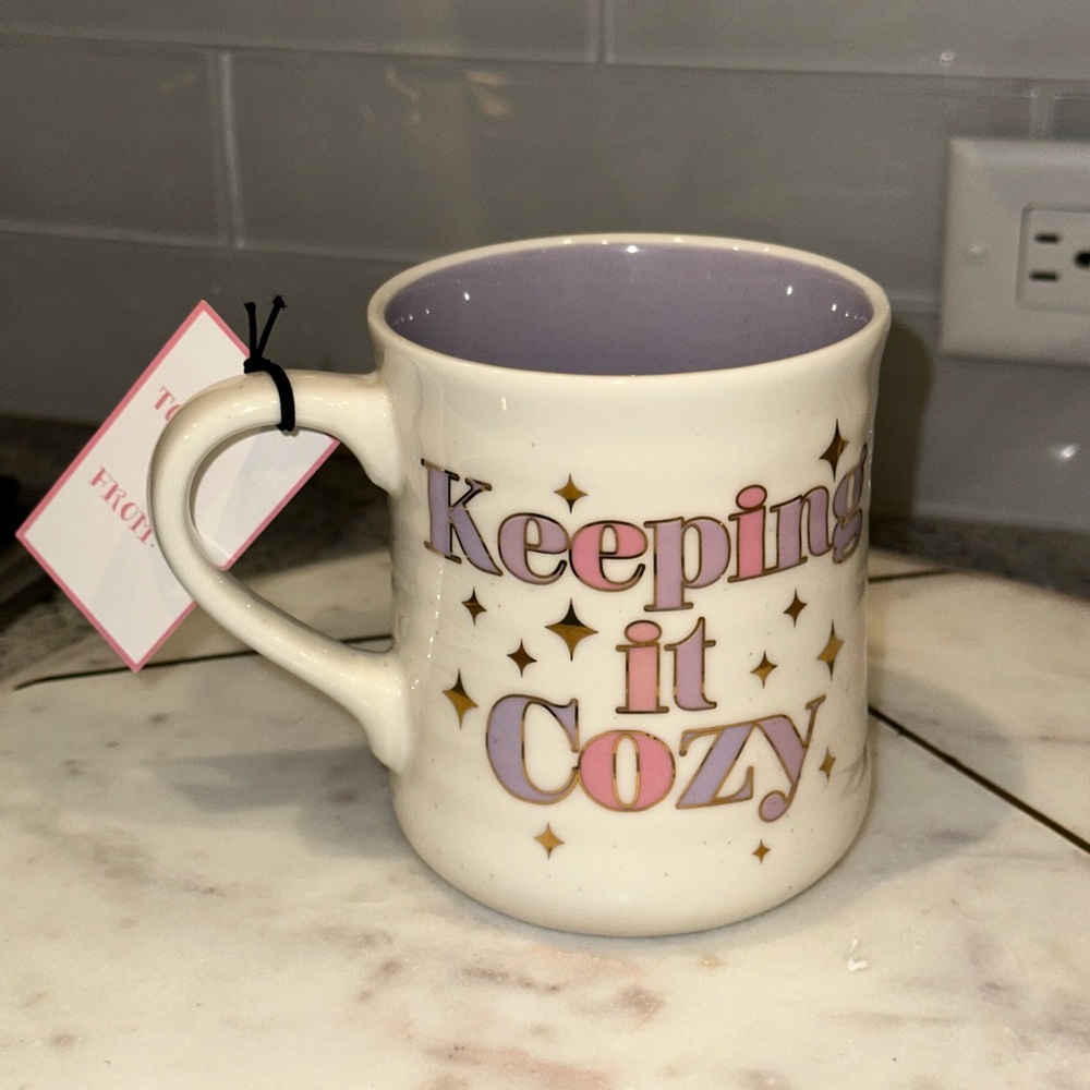 ✨NWT✨ Peppermint & Pine Ceramic Keeping it Cozy Mug